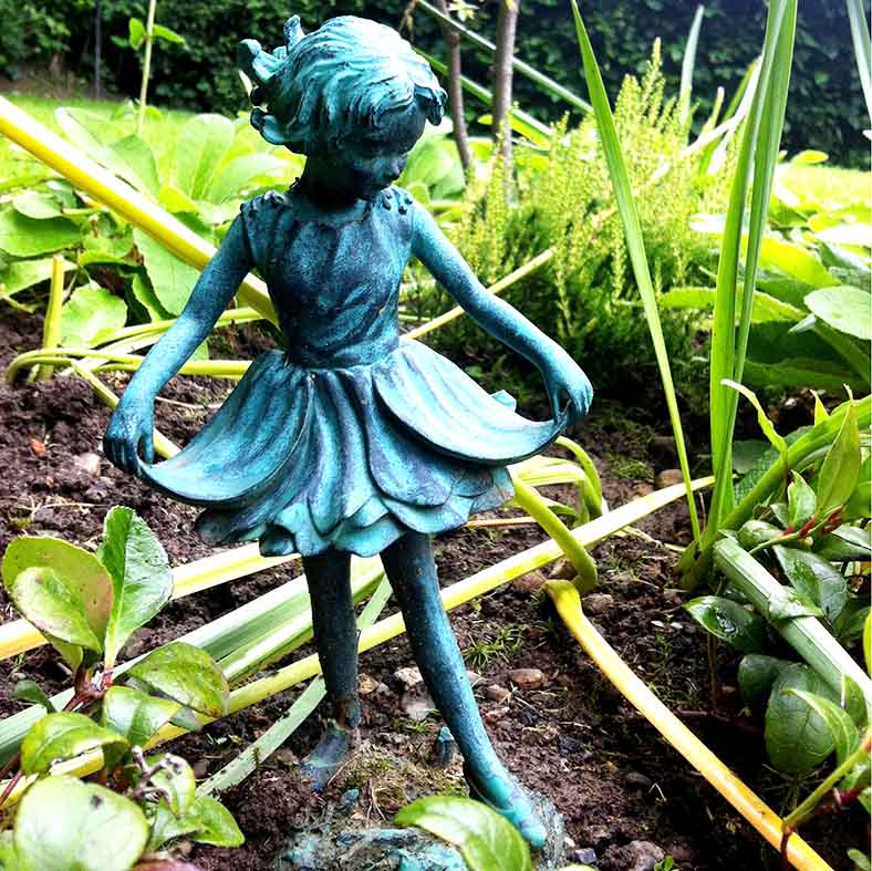 garden card, fairy statue, photo clare hocter